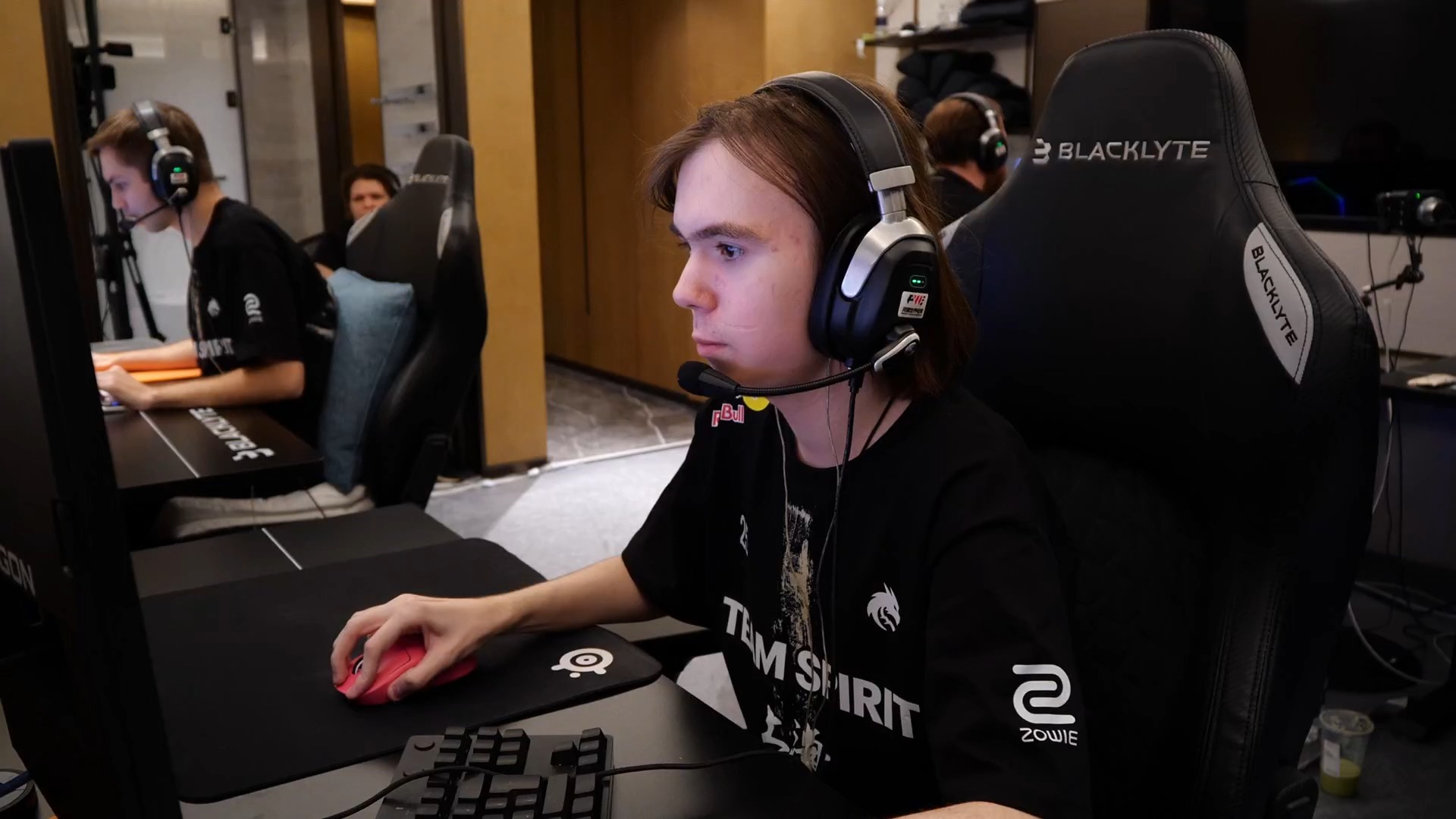 无论在遇到 无论在遇到