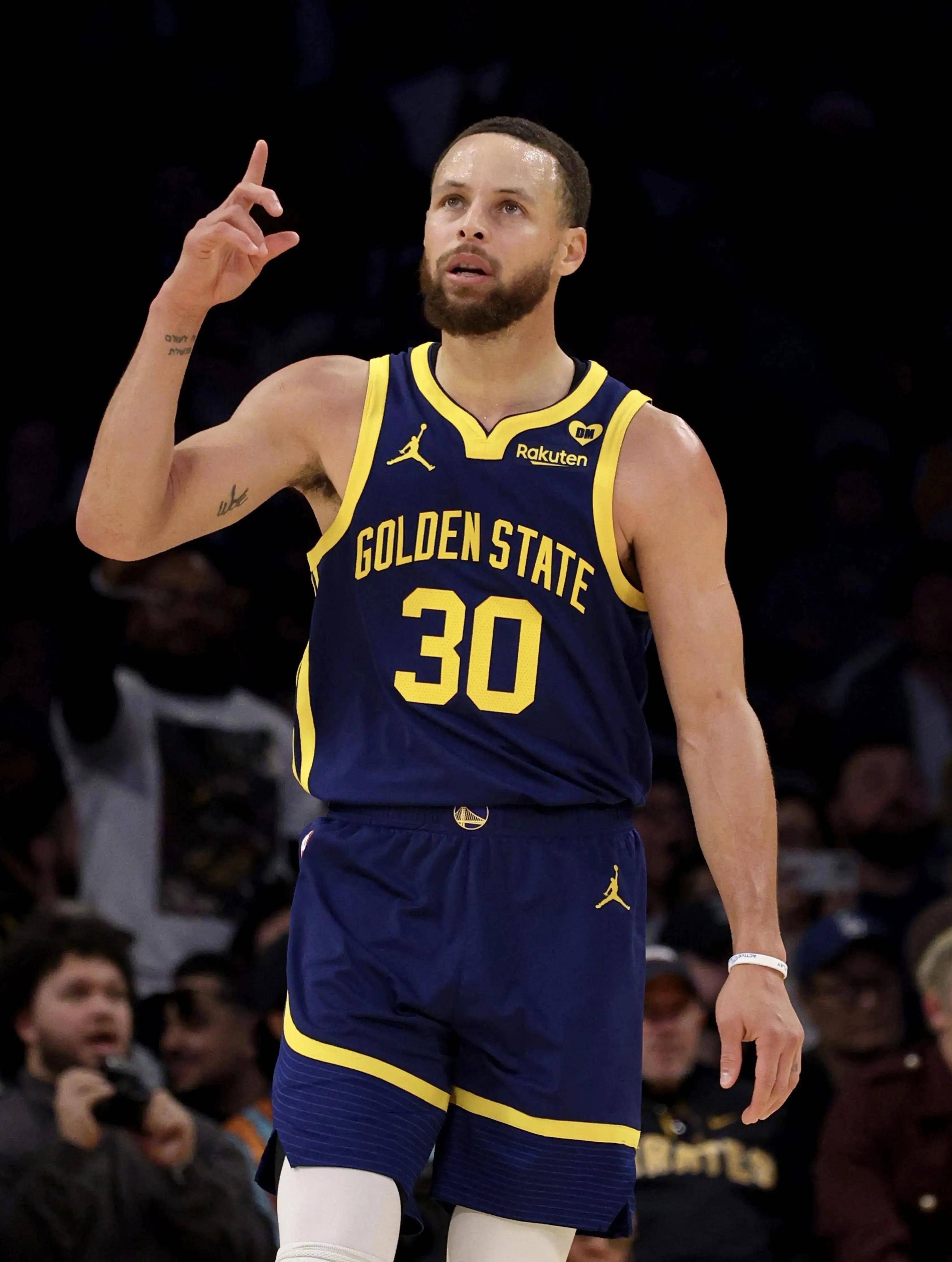 明了他们对 明了他们对