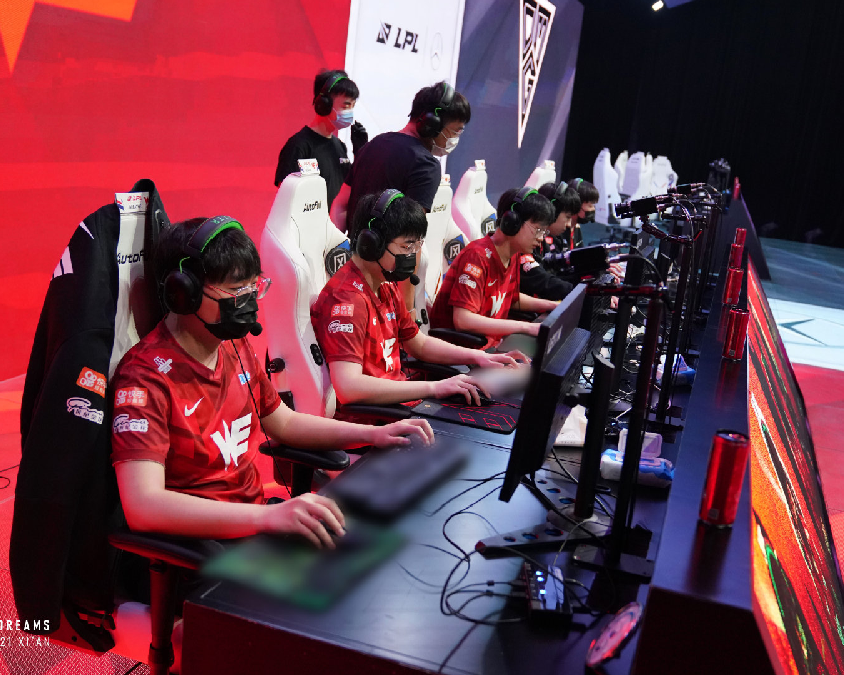 进一步暴露 进一步暴露